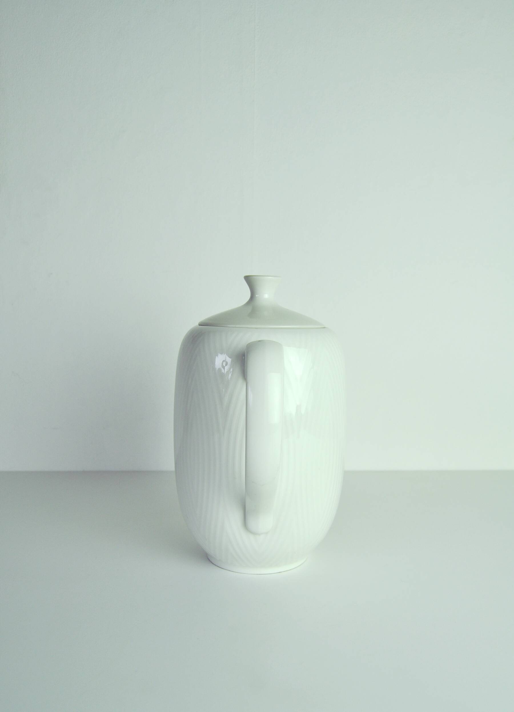Axel Salto, Porcelain Coffee Pot for Royal Copenhagen, 1956