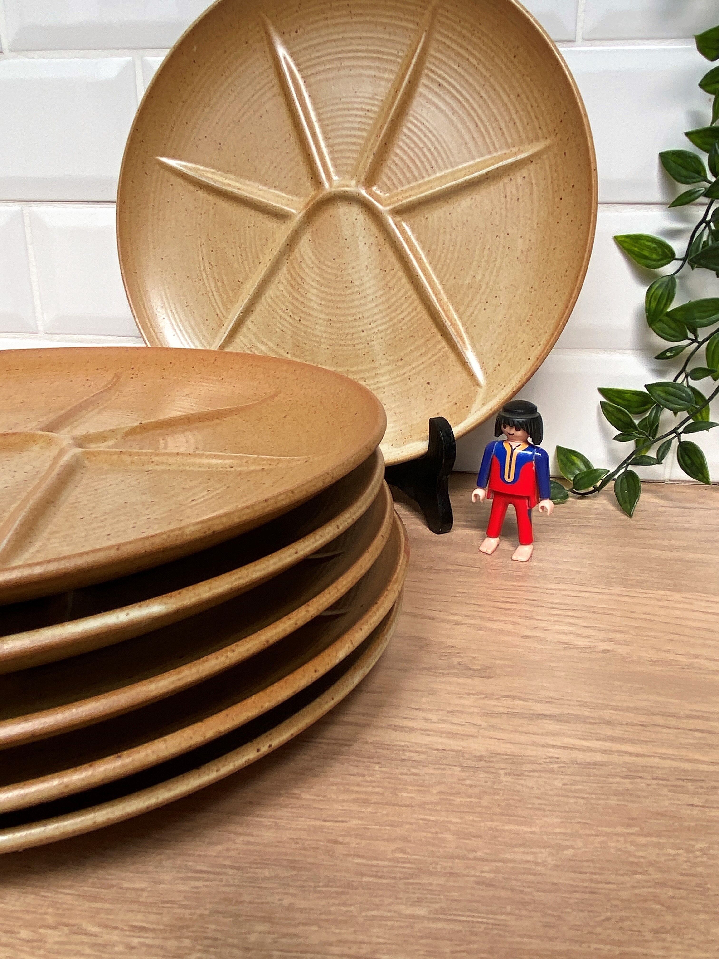 Set of 6 CNP Village stoneware fondue plates