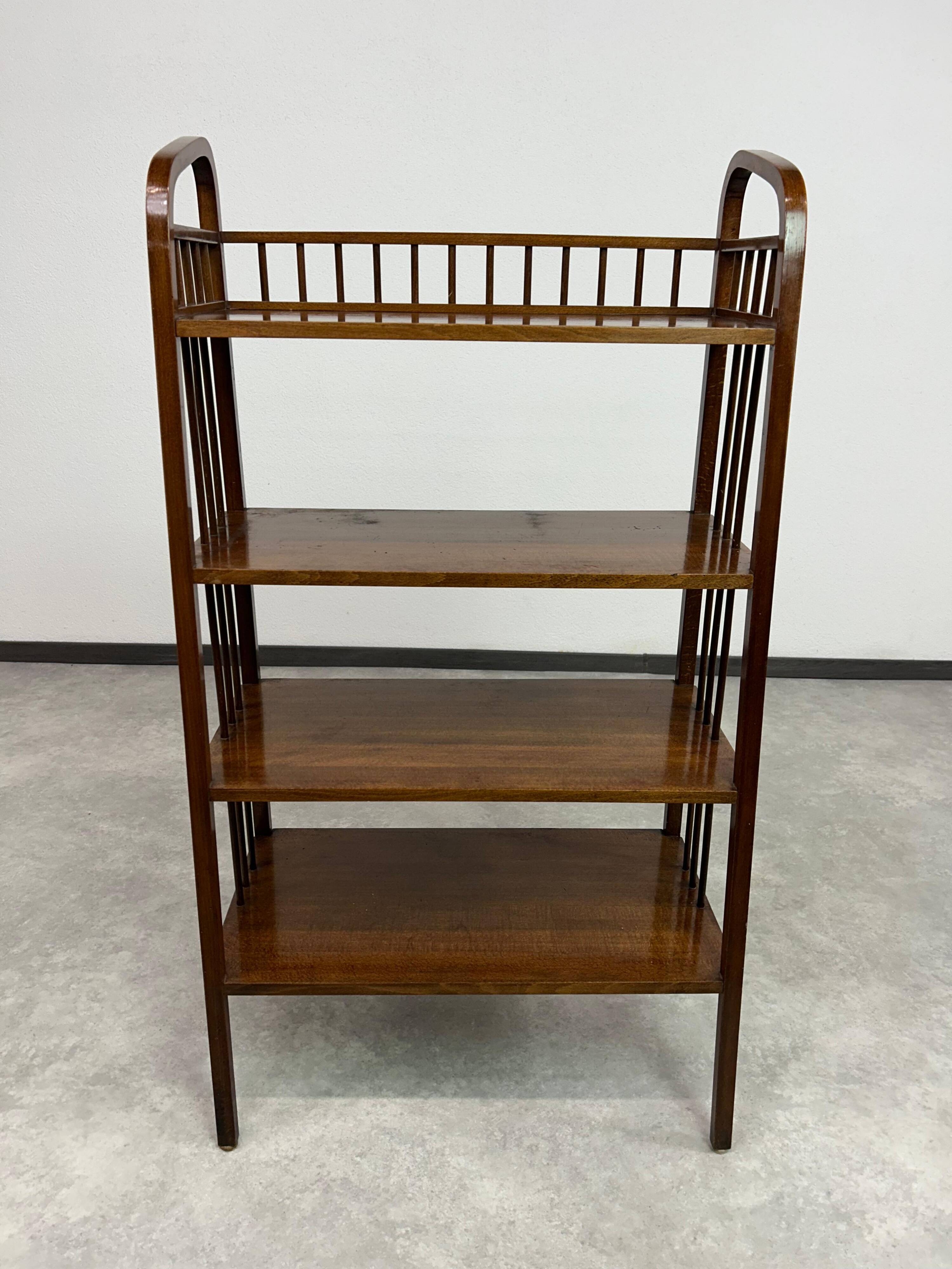 Jugendstil shelf by Thonet Debrecen