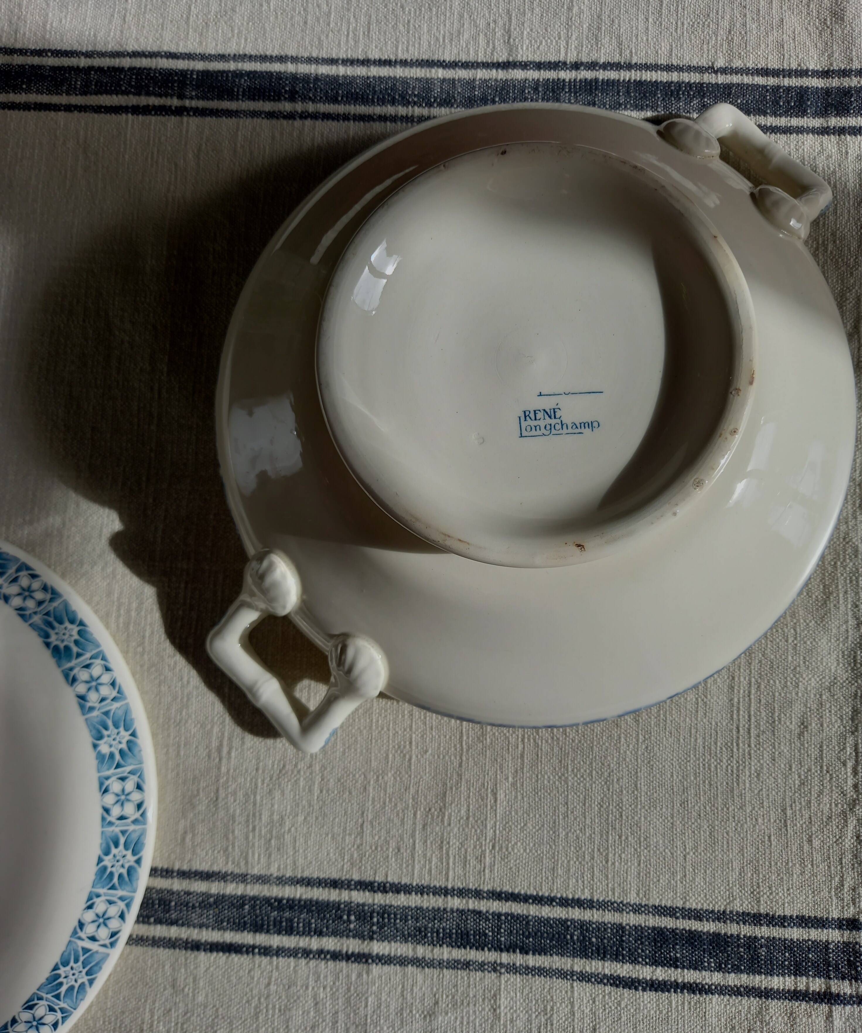 Ironstone soup tureen Longchamp "René"