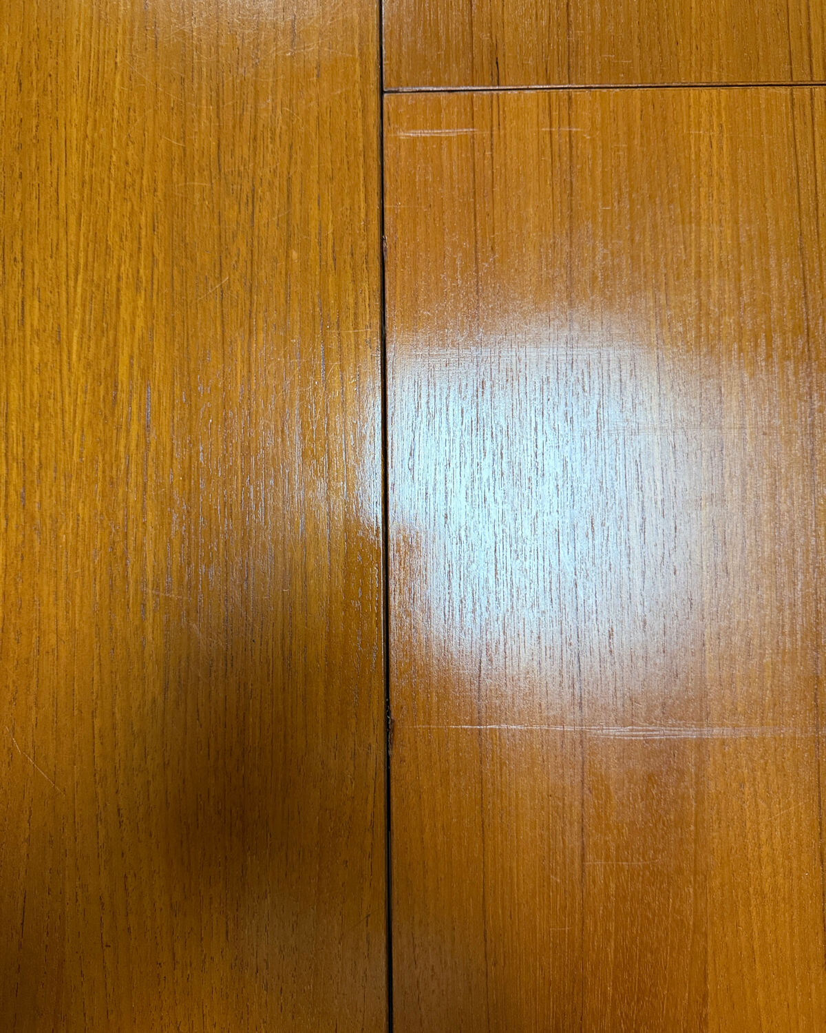 Extendable round table Baumann