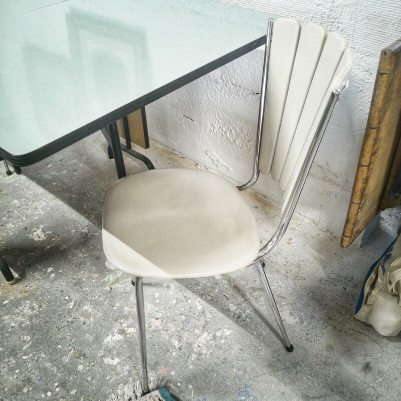 Vintage petal chair