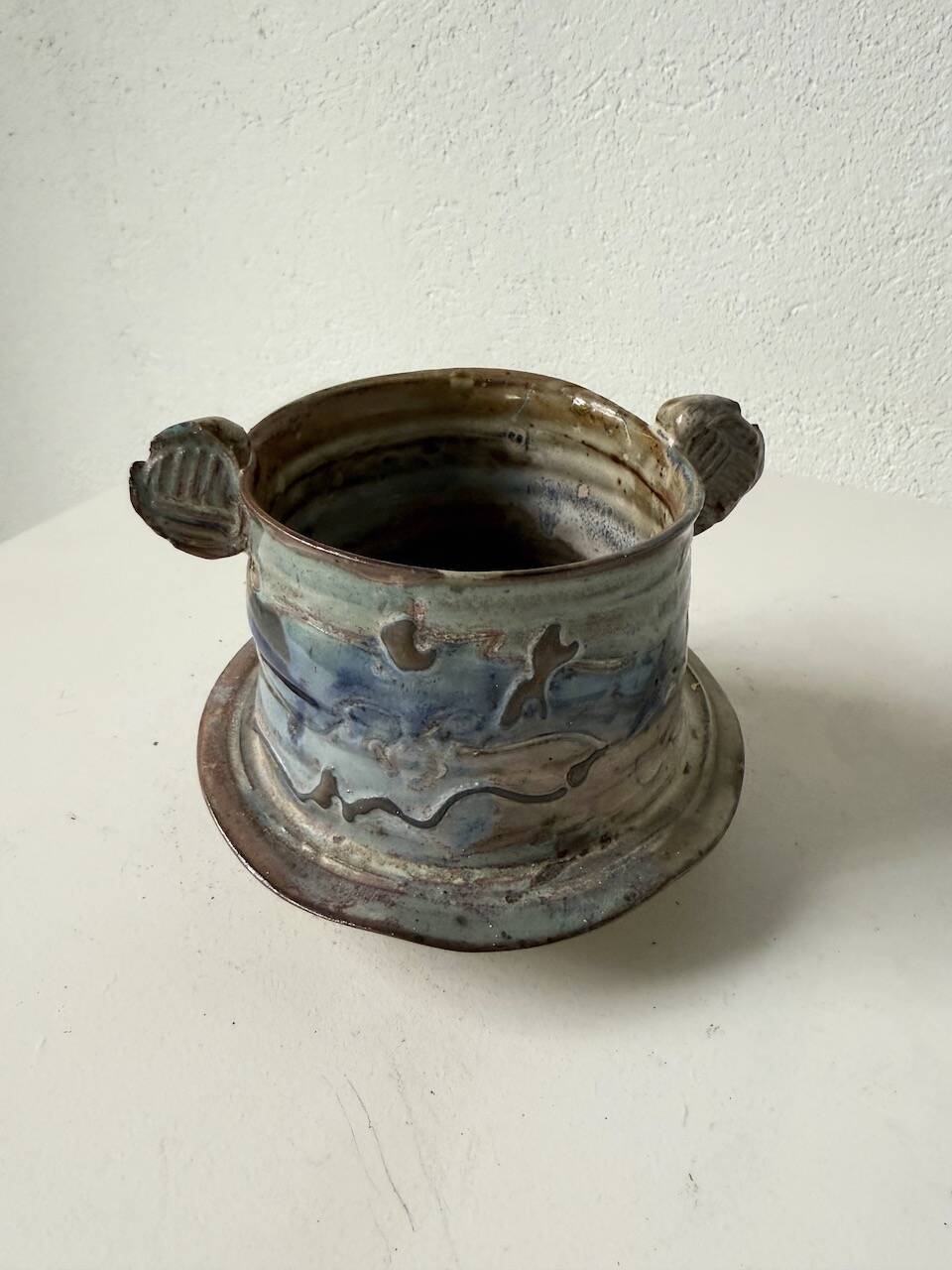 Yvon Gauchot ceramic bowl with handles