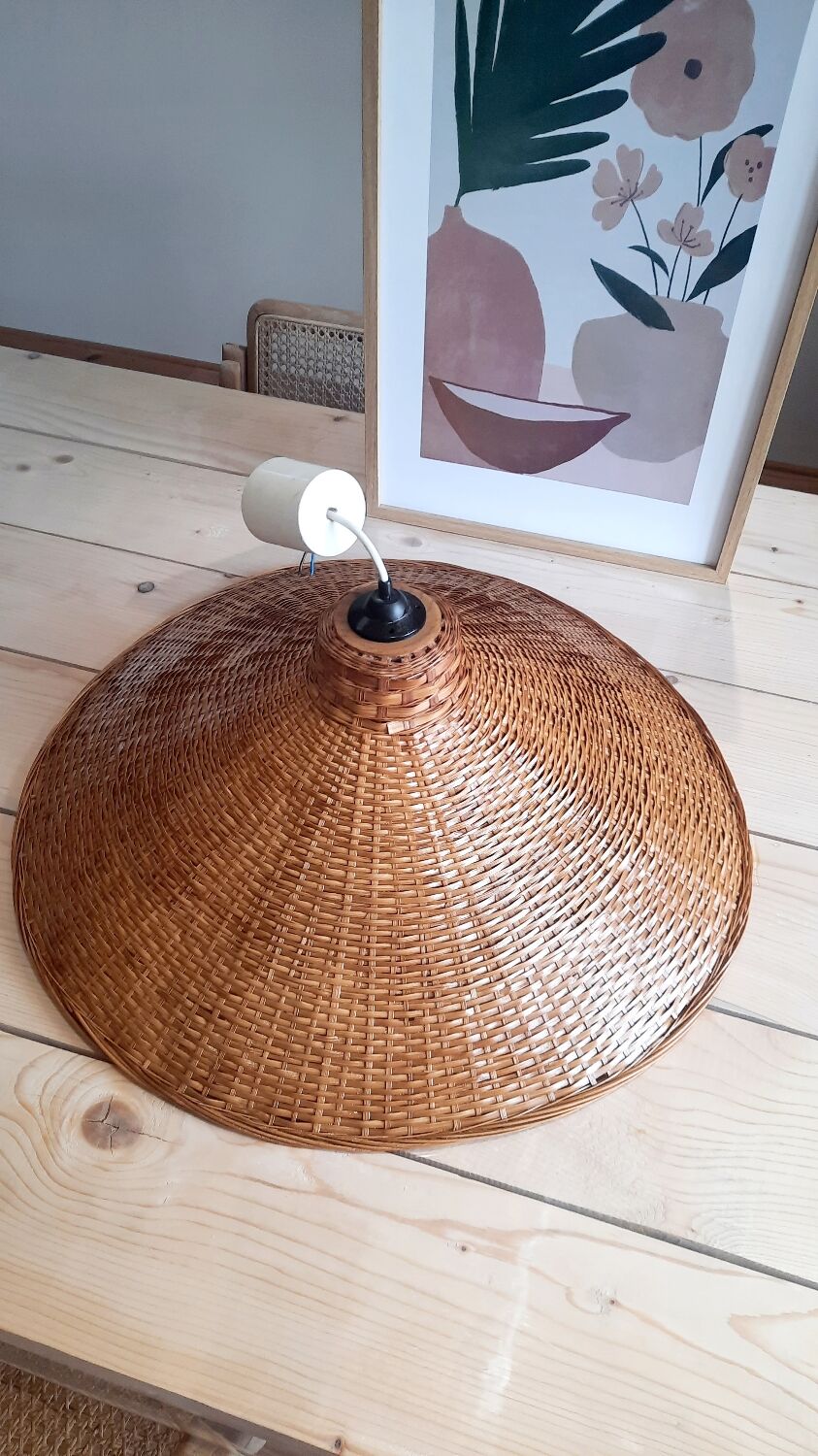 Vintage wicker pendant lamp