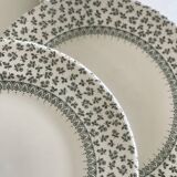 4 assiettes plates Anglaises.