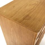 Commode scandinave "tallboy" en chêne, Suède, 1950