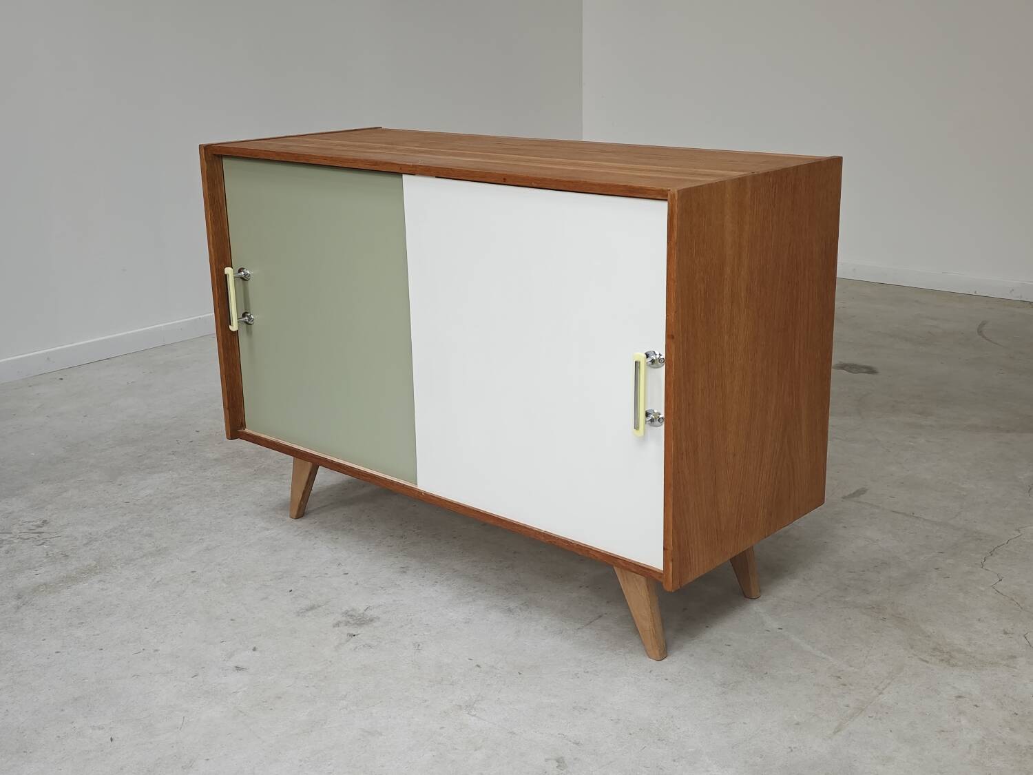 U-452 Green and White Sideboard by Jiri Jiroutek for Interier Praha 1960