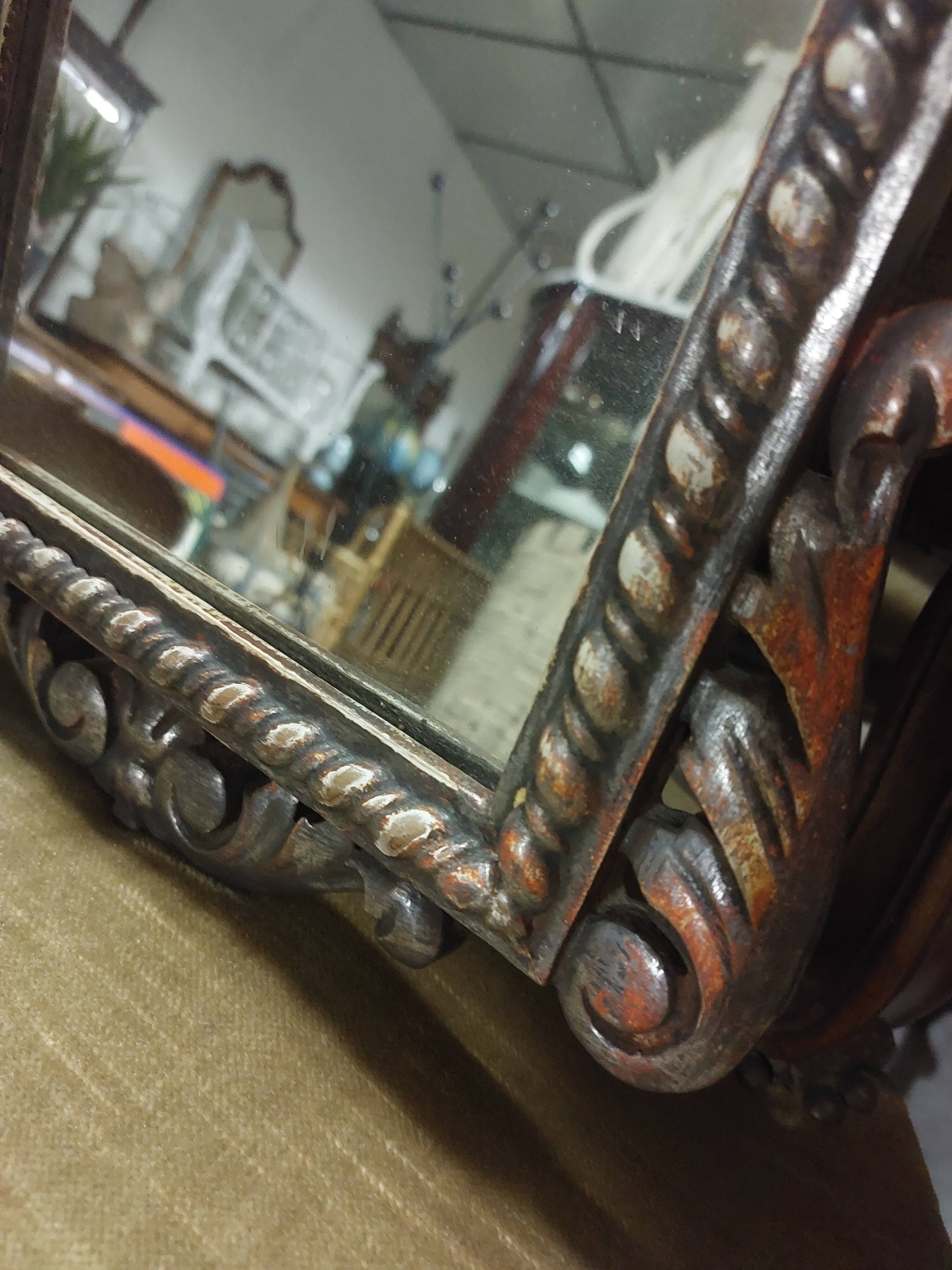 Louis XVI style mirror decorated in wood
