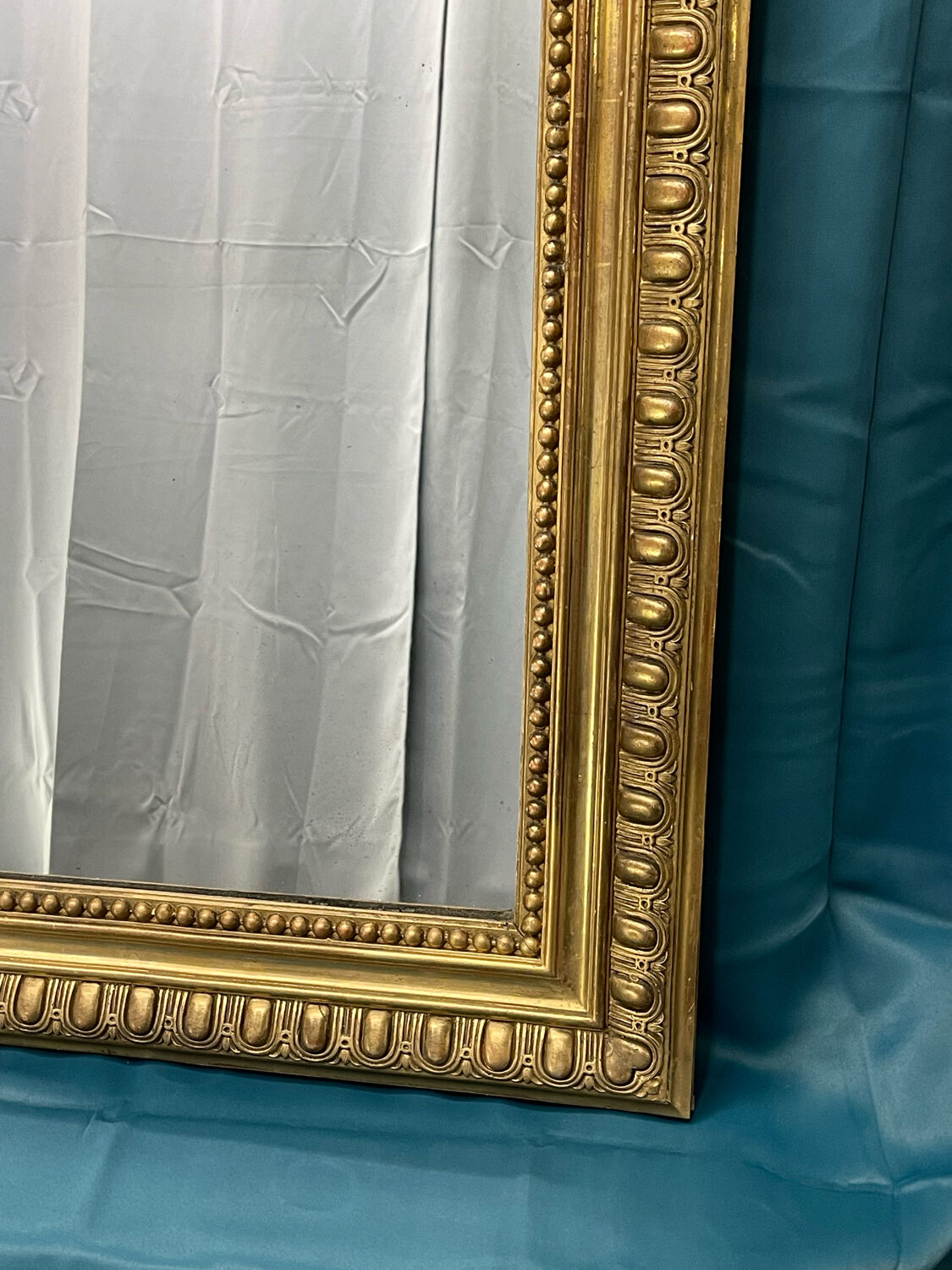 Late nineteenth mirror 146x106cm