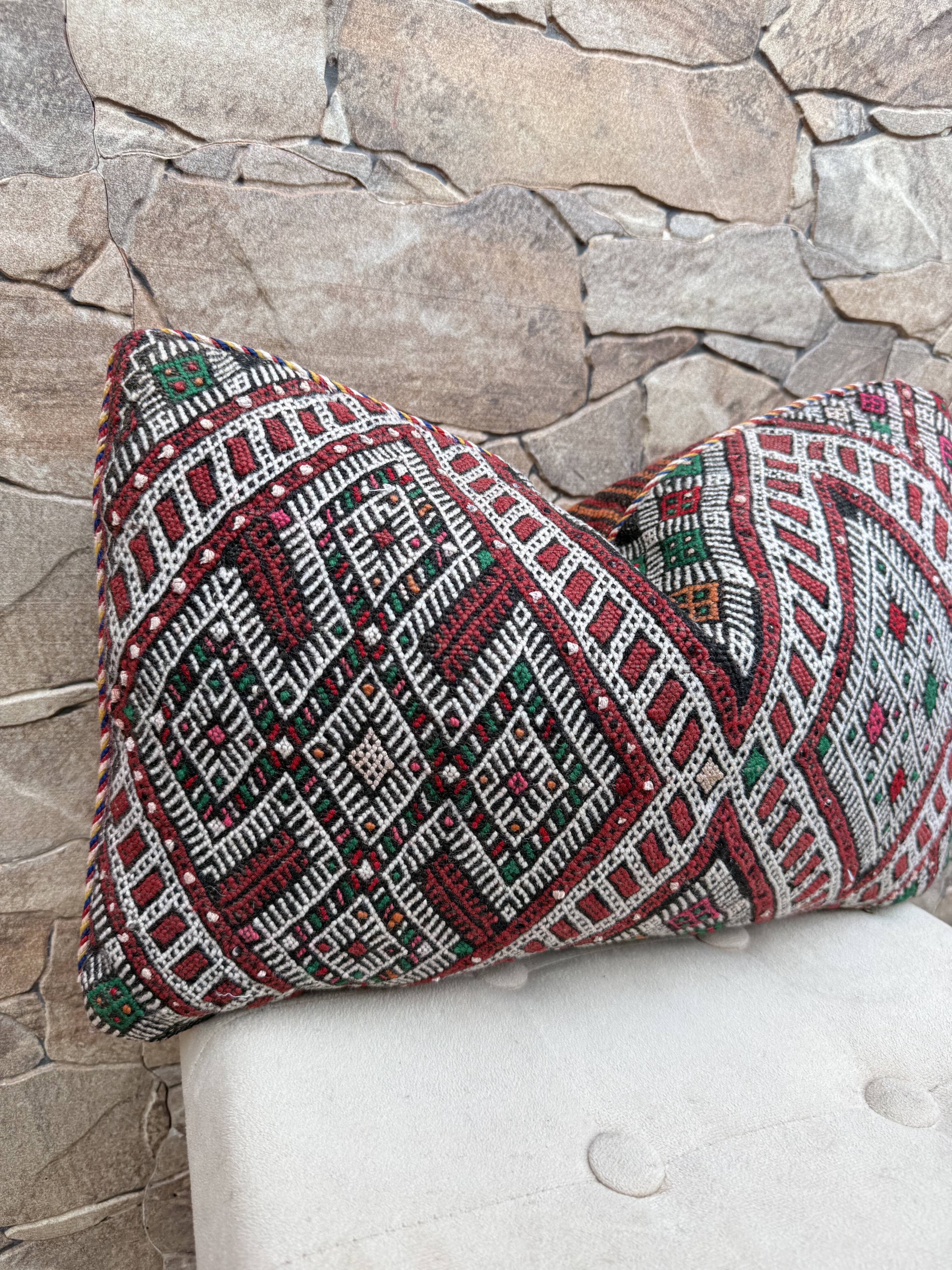 Vintage Moroccan Berber wool cushion cover