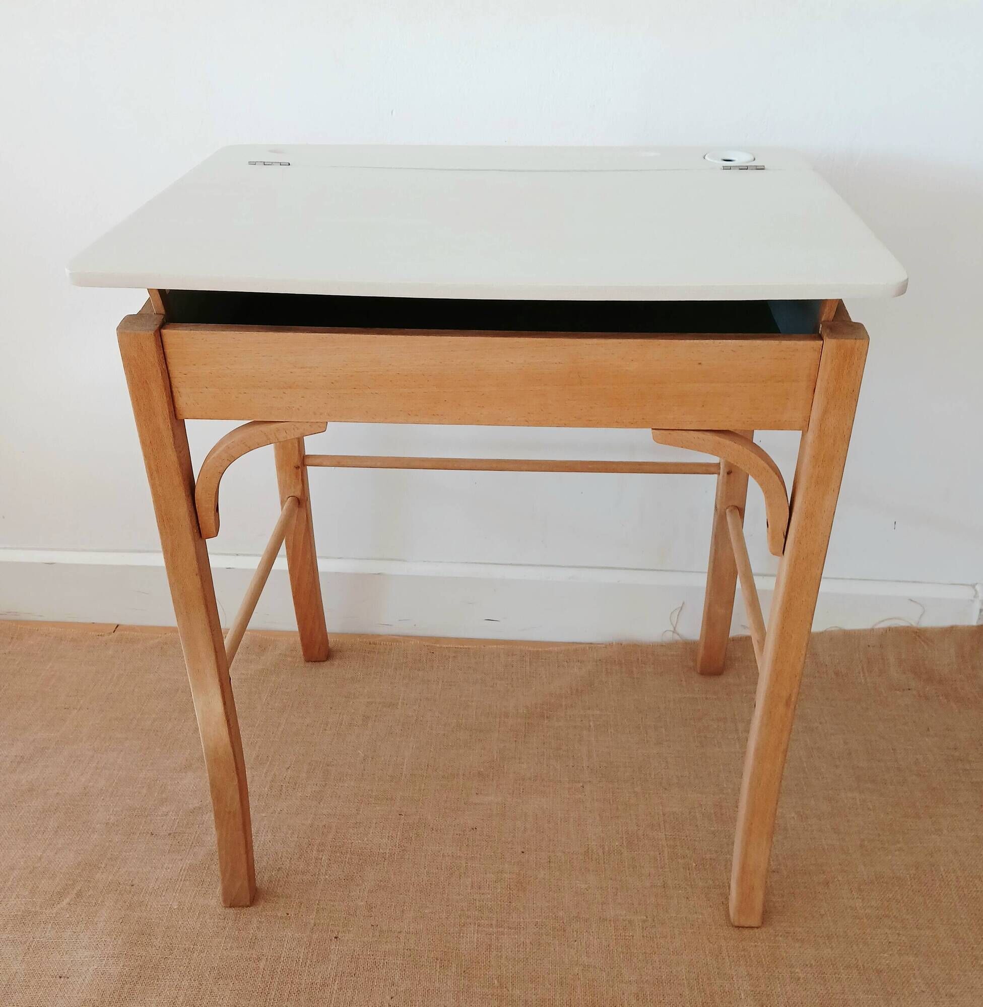 SCHOOL DESK BAUMANN