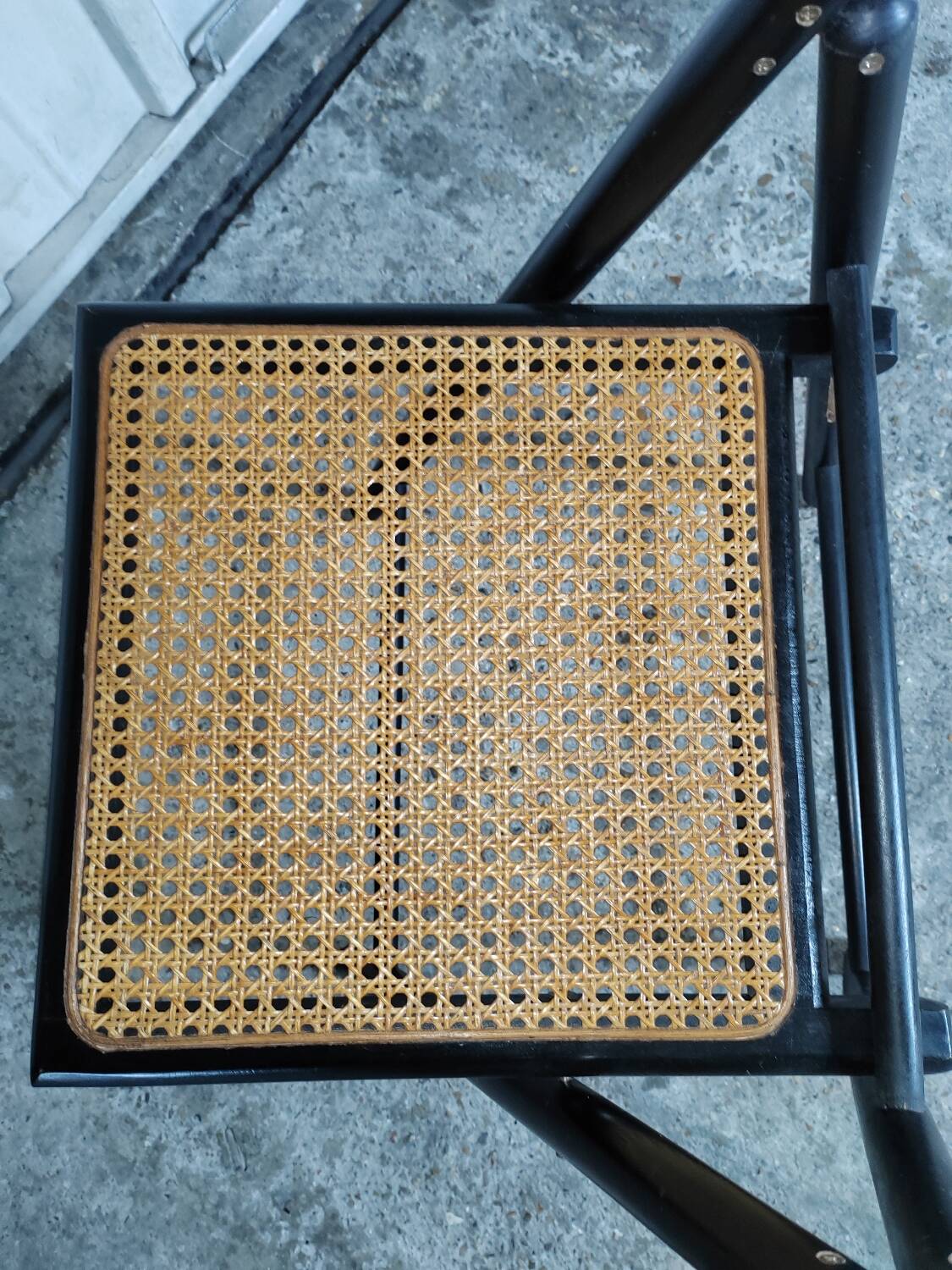 Chaise pliante cannée vintage