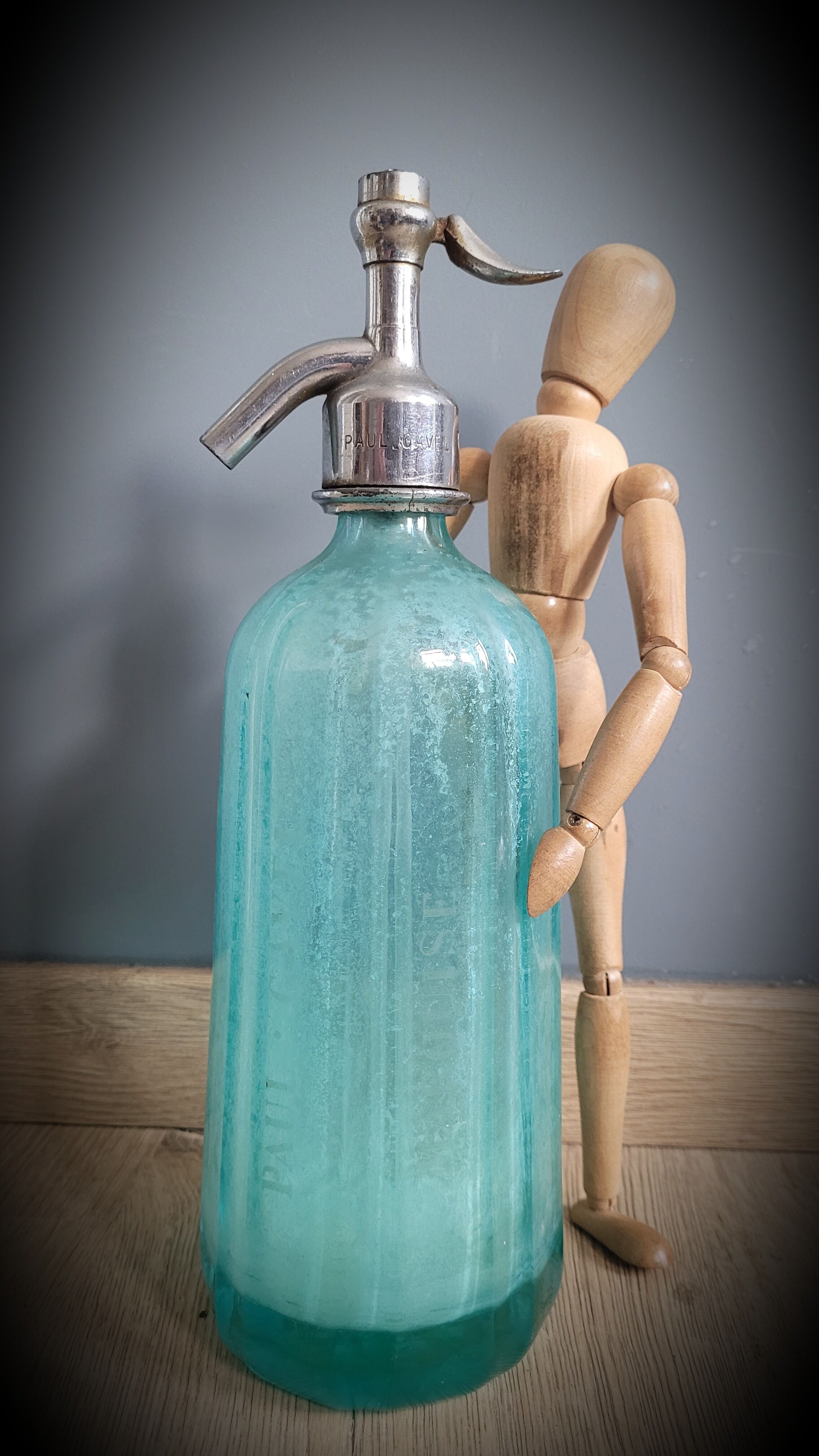 Blue Siphon Paul Gavel Marquise