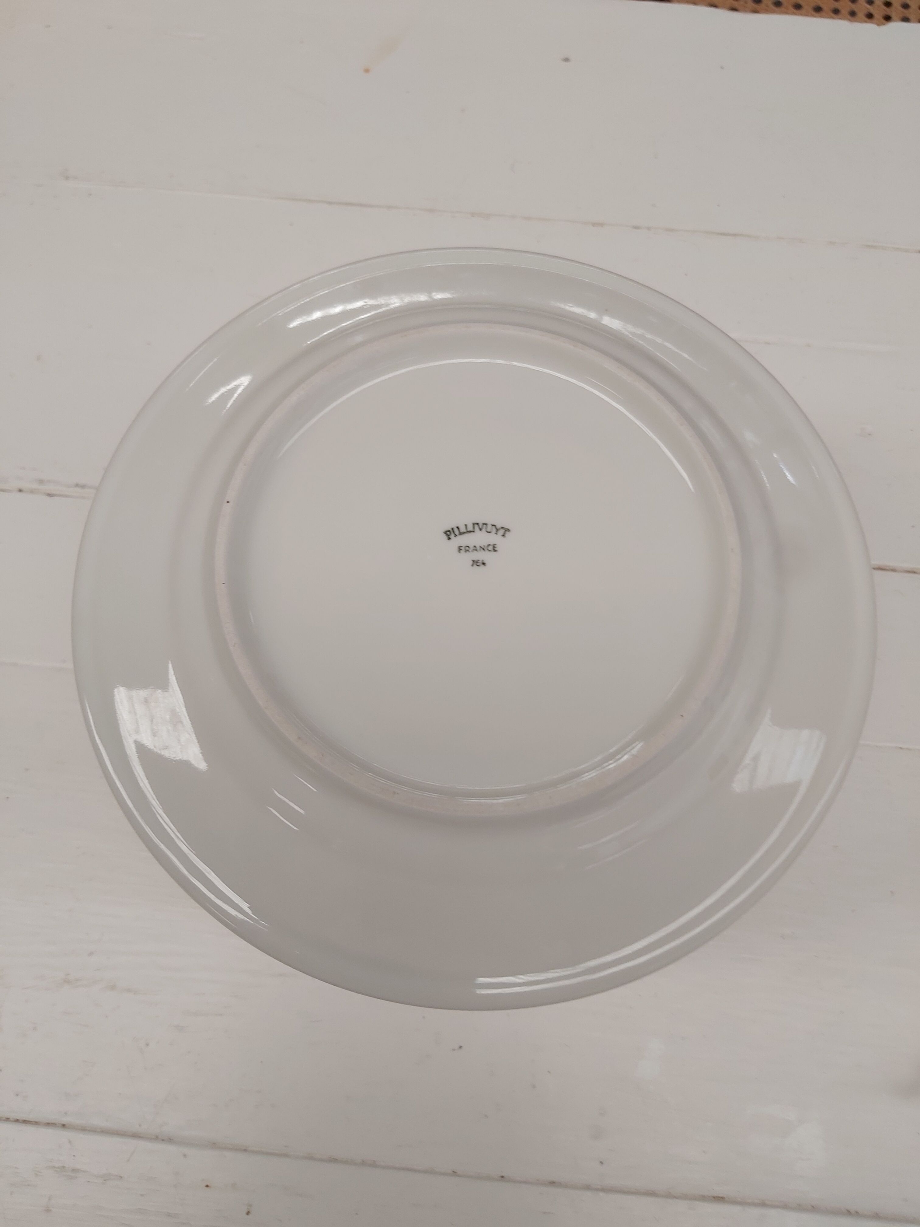10 Pillivuyt dessert plates