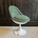 Chaise modèle trèfle de Christian Adam