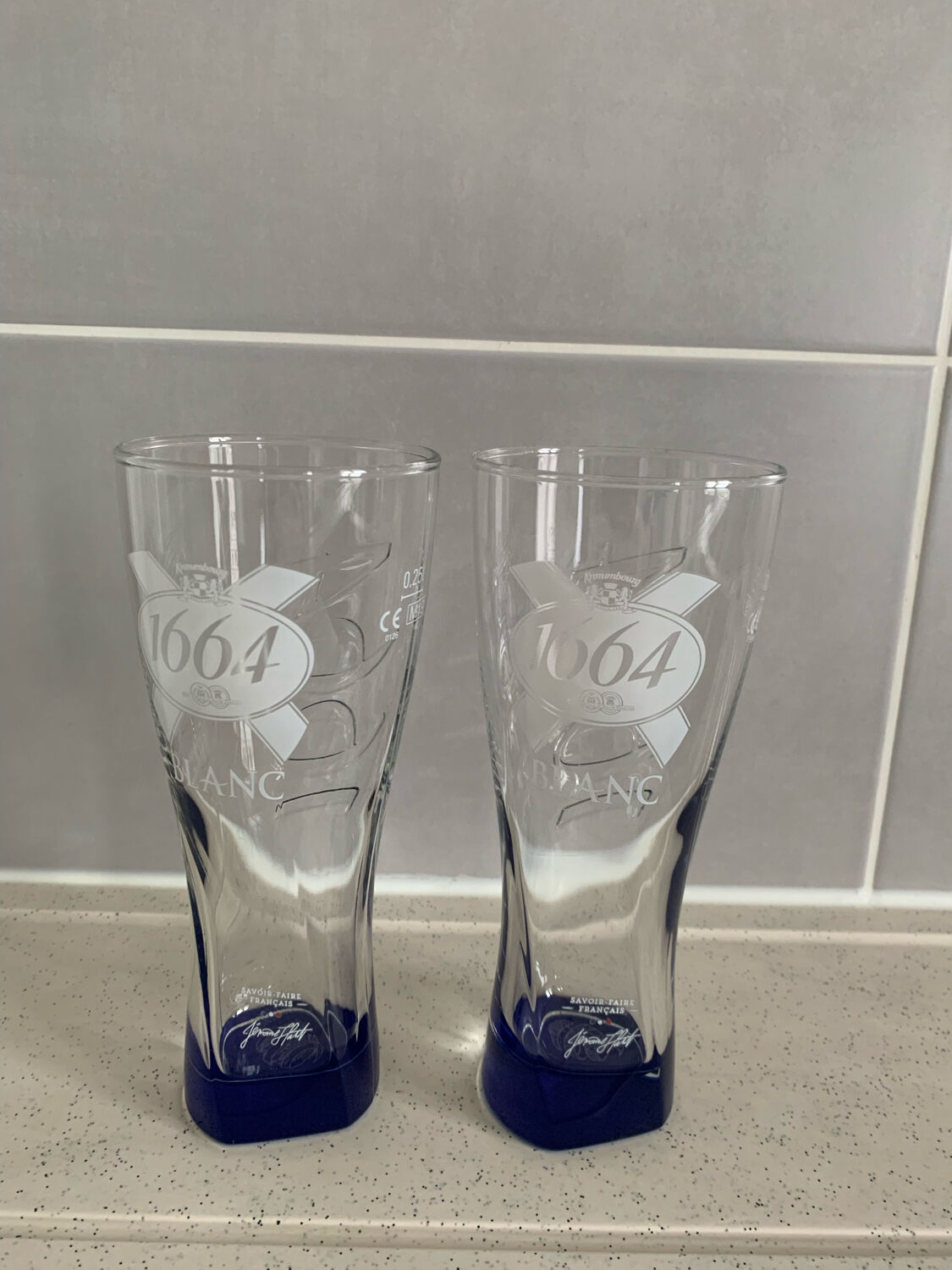 Beer glasses Kronenbourg 1664 white