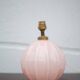 Lampe art déco, lampe à poser, lampe boule opaline rose, lampe de chevet, lampe d'appoint, 40's