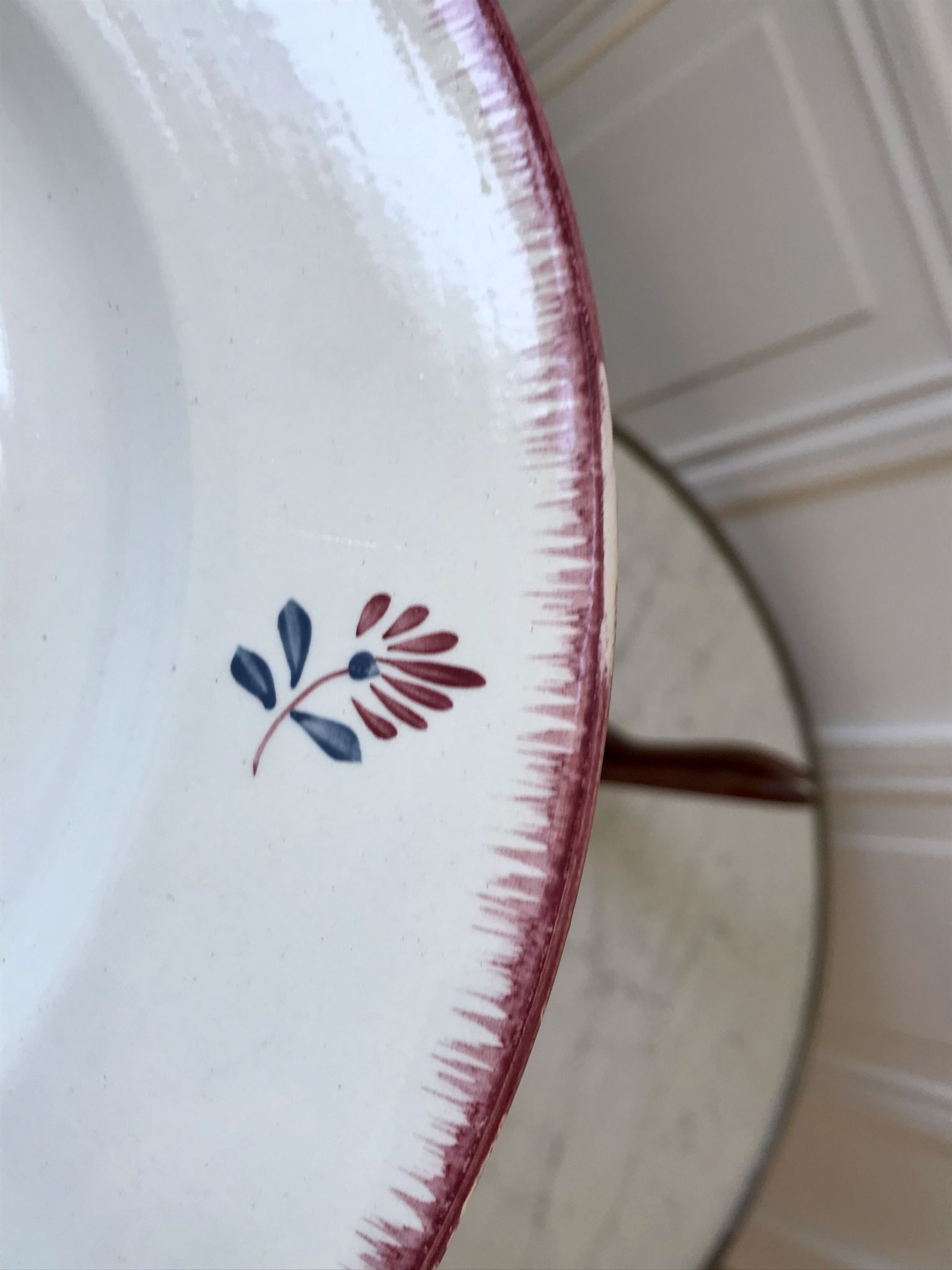 Round dish Digoin Sarreguemines model "Line" years 20-30