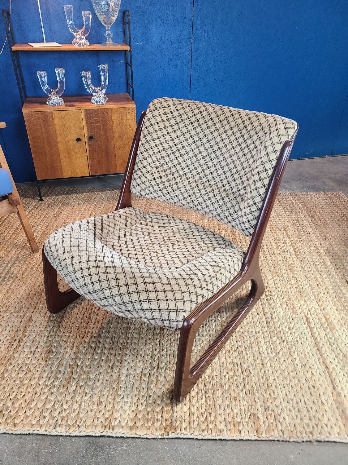 Armchair baumann sled