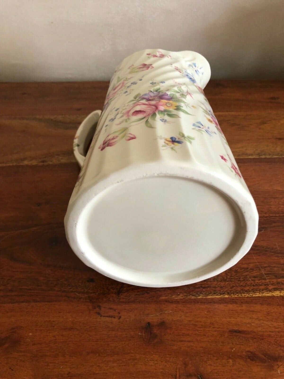 Romantic pitcher vase modern pink décor