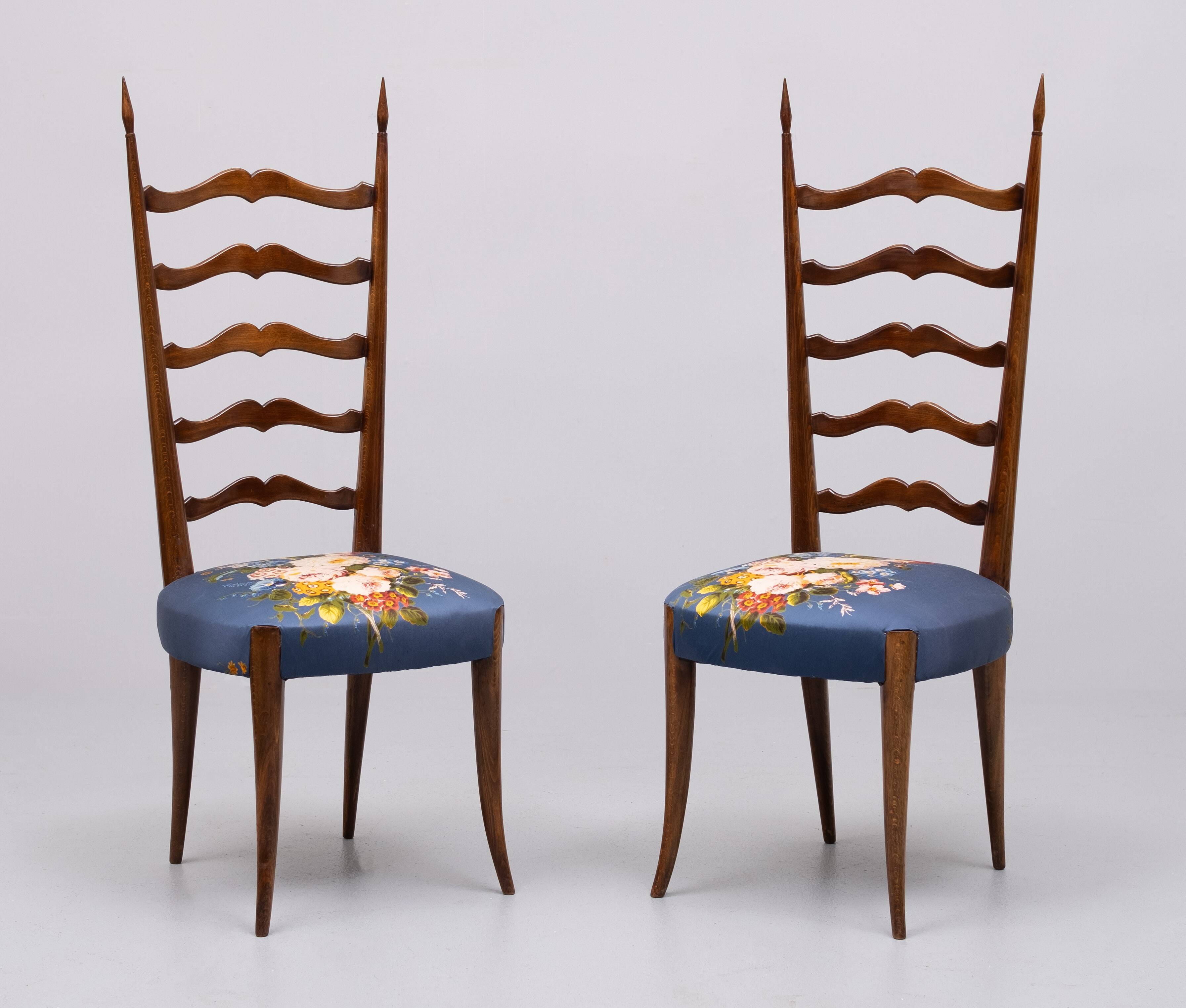 Set ladder back chairs paolo buffa 1950s italy