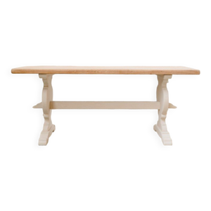 Table basse en bois massif
