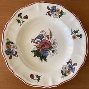 6  grandes assiettes creuses anciennes en faïence de Sarreguemines