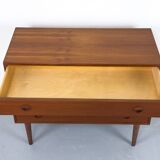 Commode en teck par Hansen et Guldborg, années 1960.