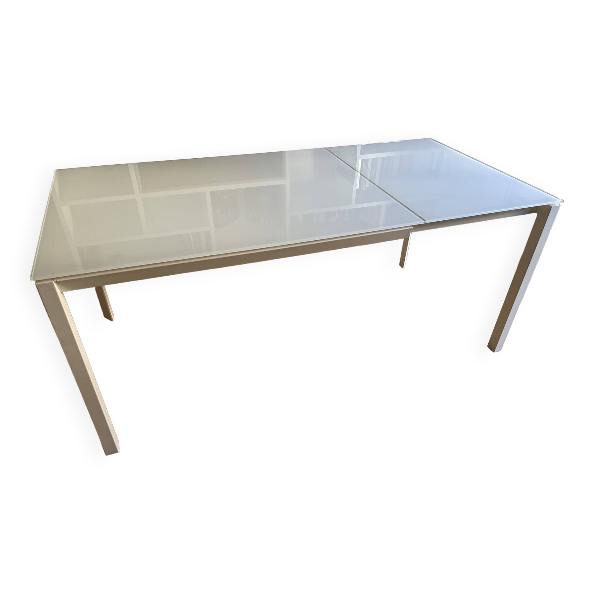Extendable glass table Brand Habitat, Rio model