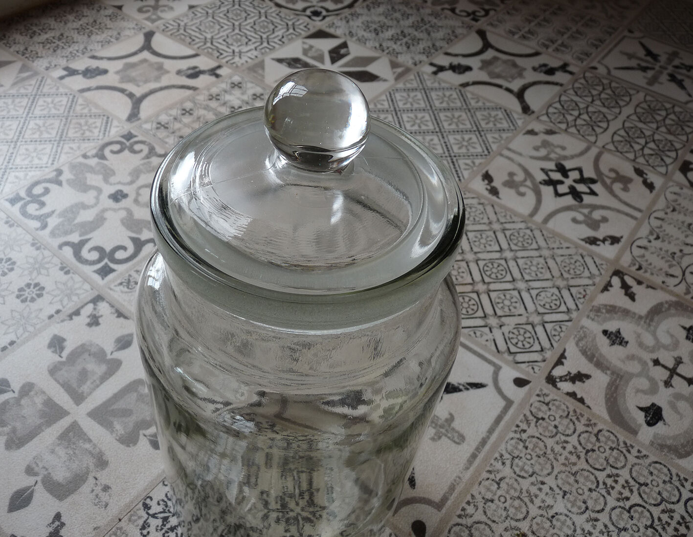Old "candy" English / old vintage-old bottle jar