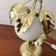 lampe vintage feuilles dorées