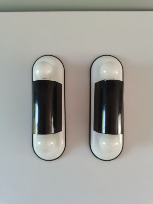 Dui model wall lamps by Vico Magistretti for Artemide