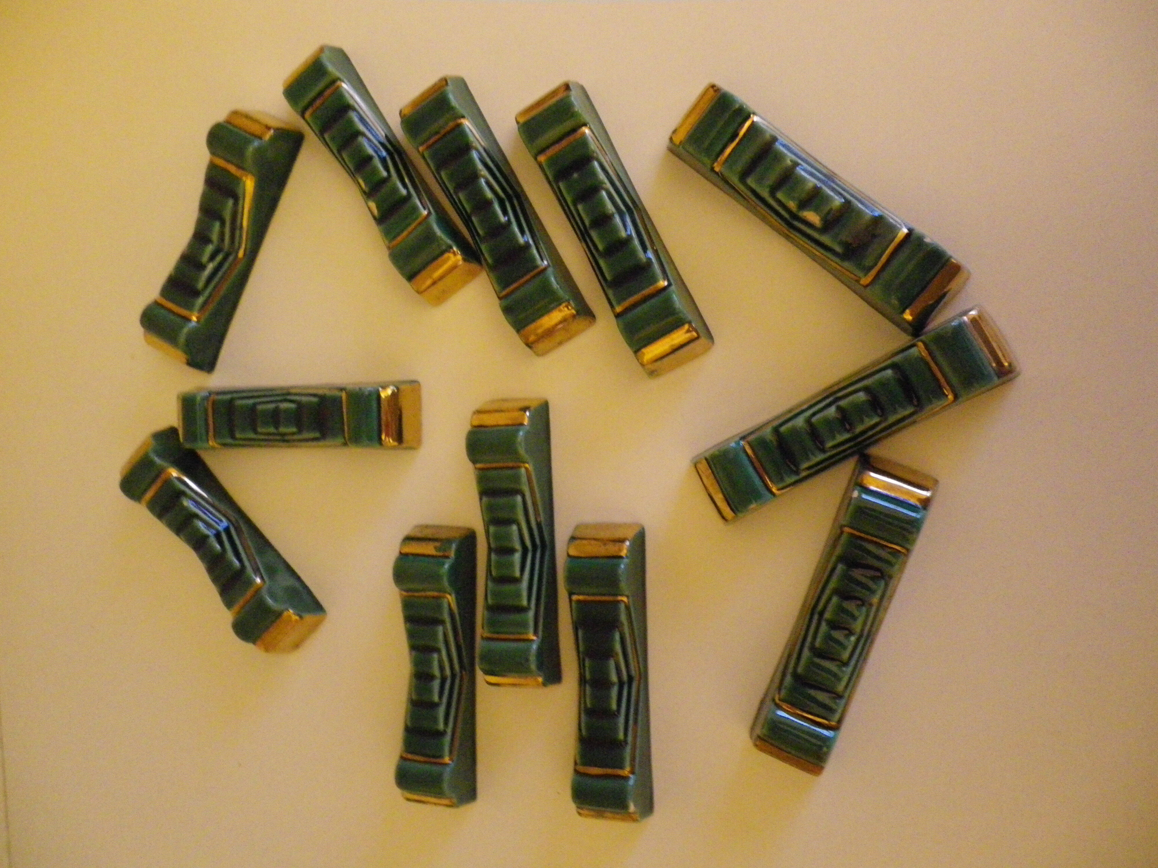 12 Doors green/golden ceramic knives - 1950s