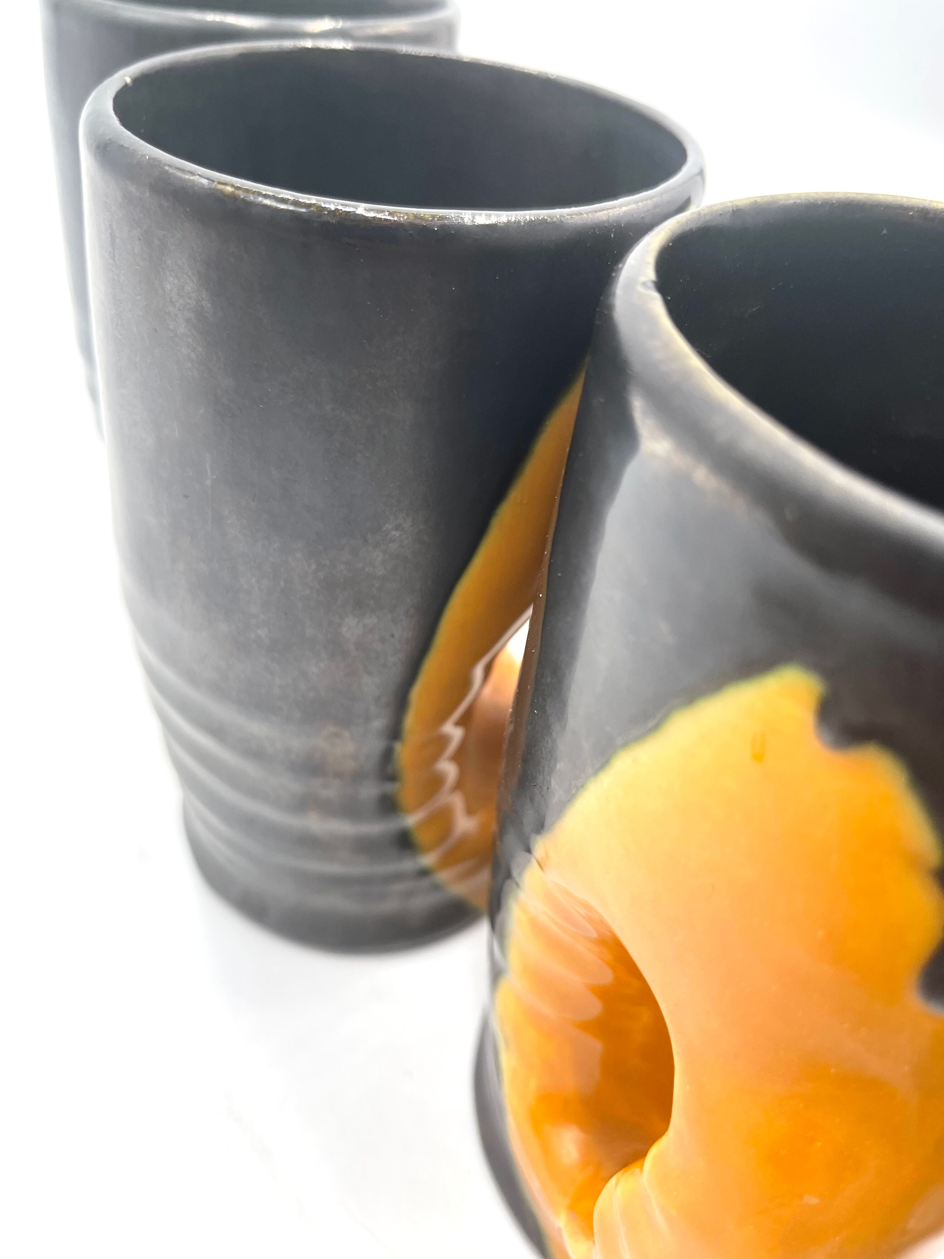 Mado Jolain 6 mugs in good condition