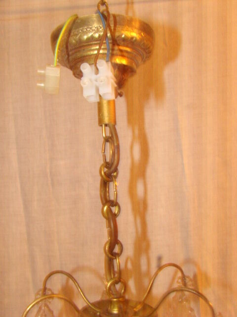 crystal chandelier type with a 4-arm light cage