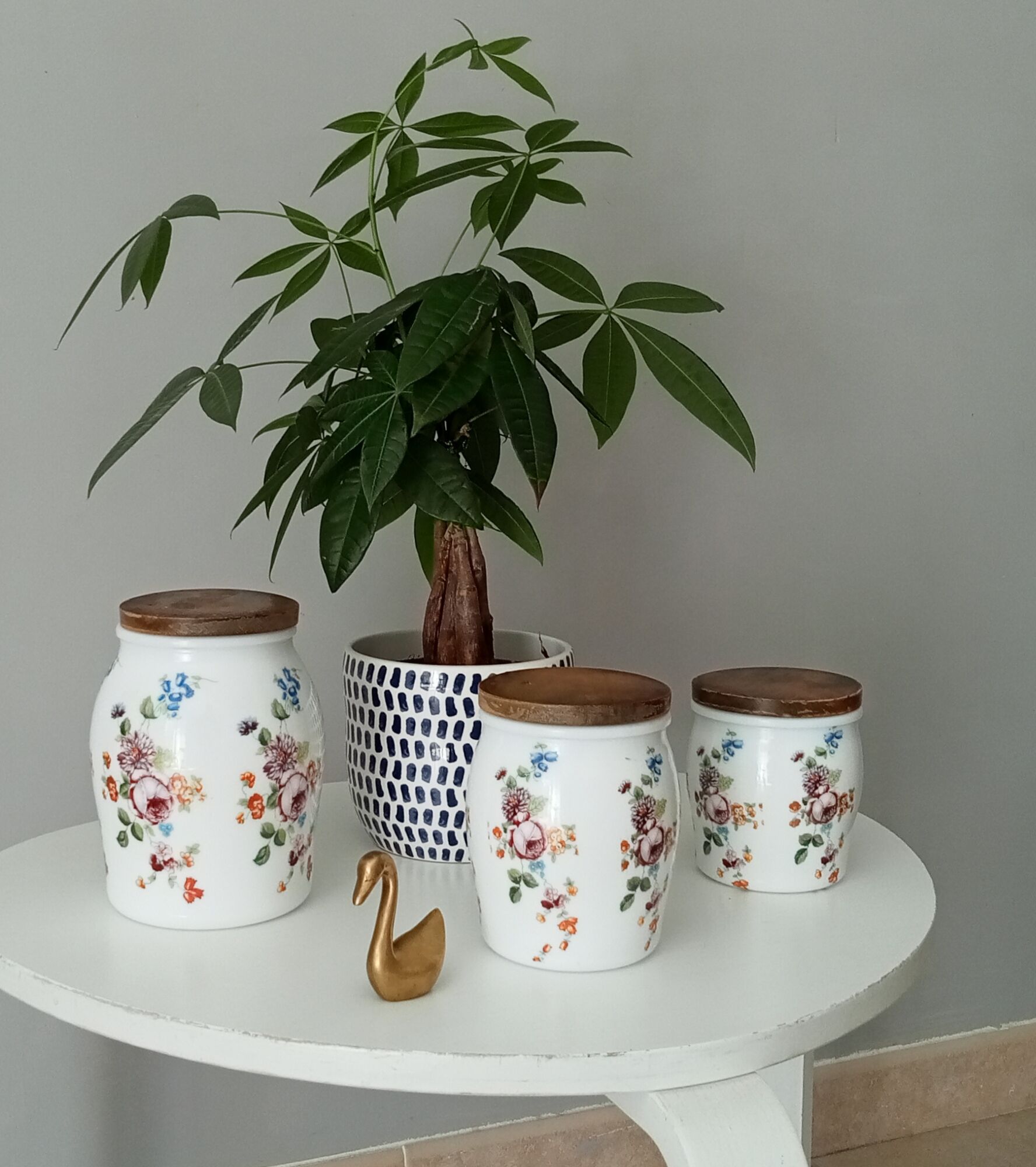 Set of 3 old porcelain pots 30s/40s