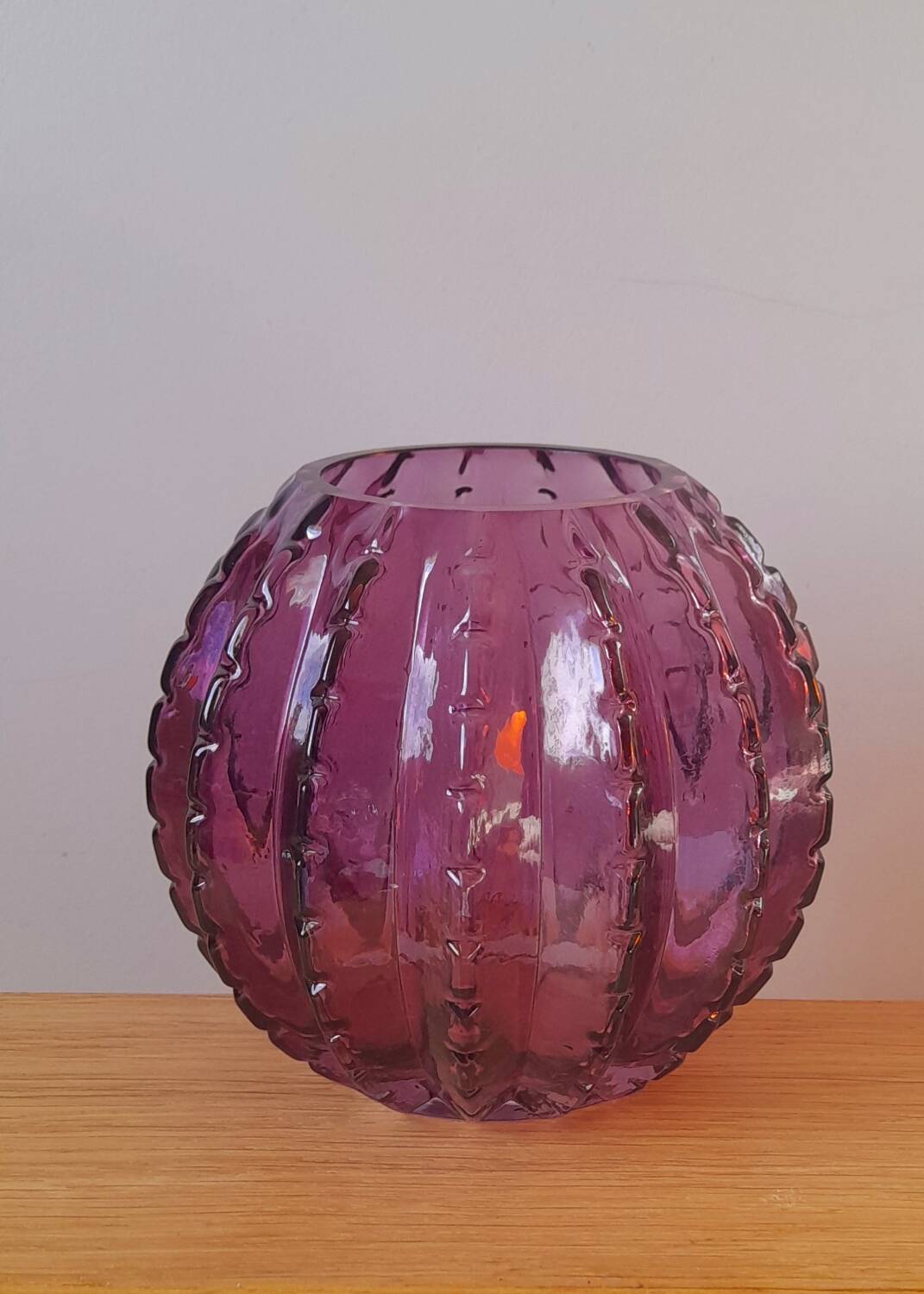 Glass vase or tealight holder