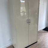 Metal cabinet