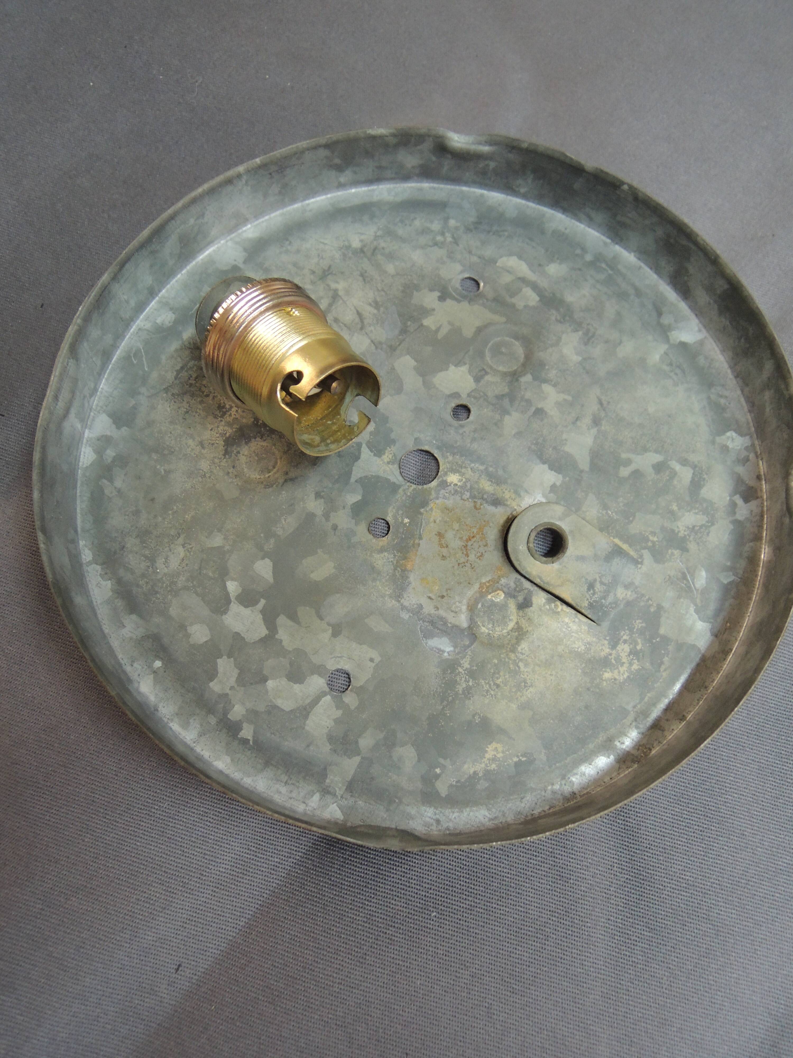 Plafonnier carré en verre moulé