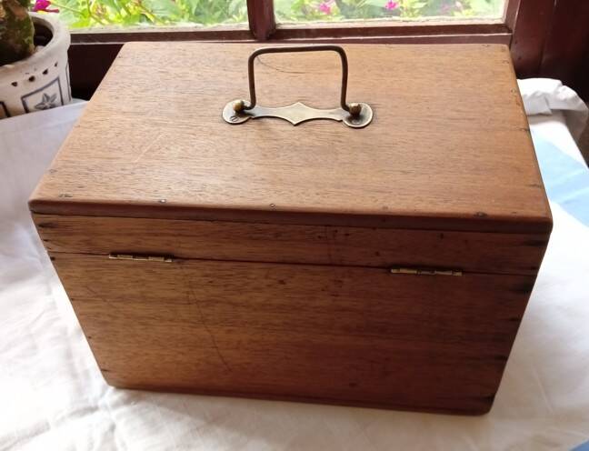Wooden workshop case