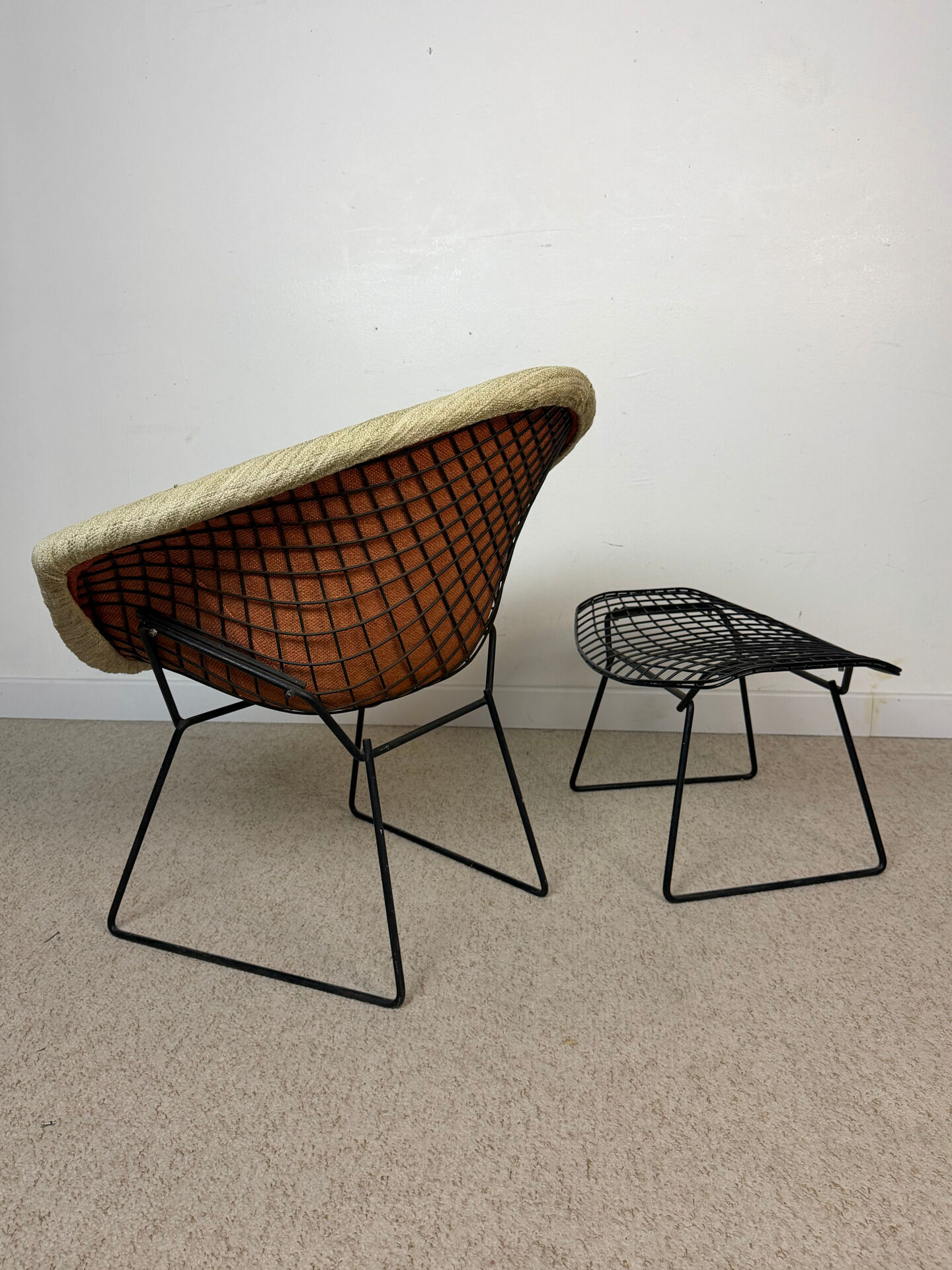 Diamond chair & ottoman by Harry Bertoia for Knoll