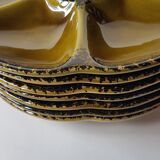 7 vintage oyster plates in Gien olive green dabbling