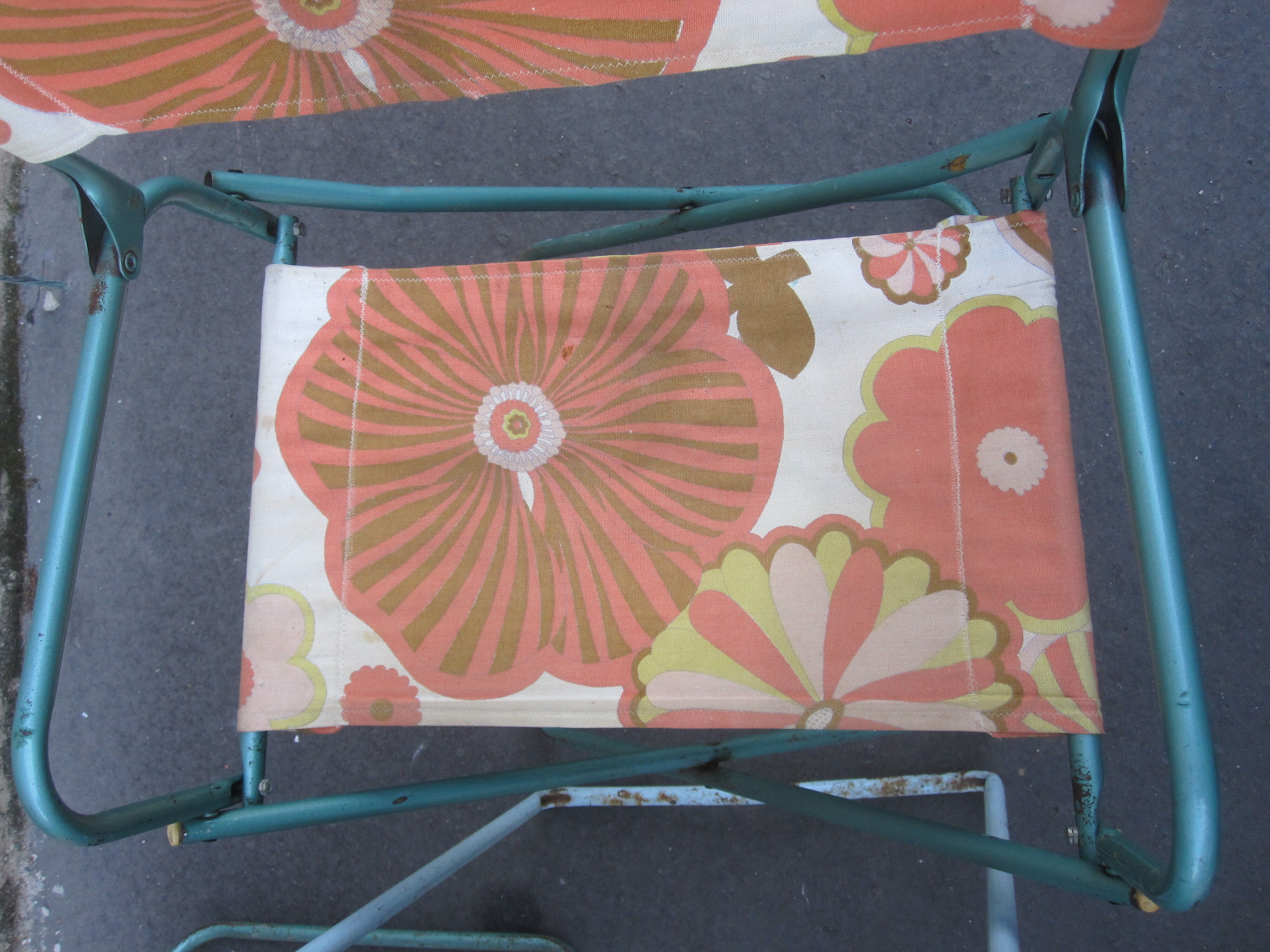 Vintage camping folding lounge