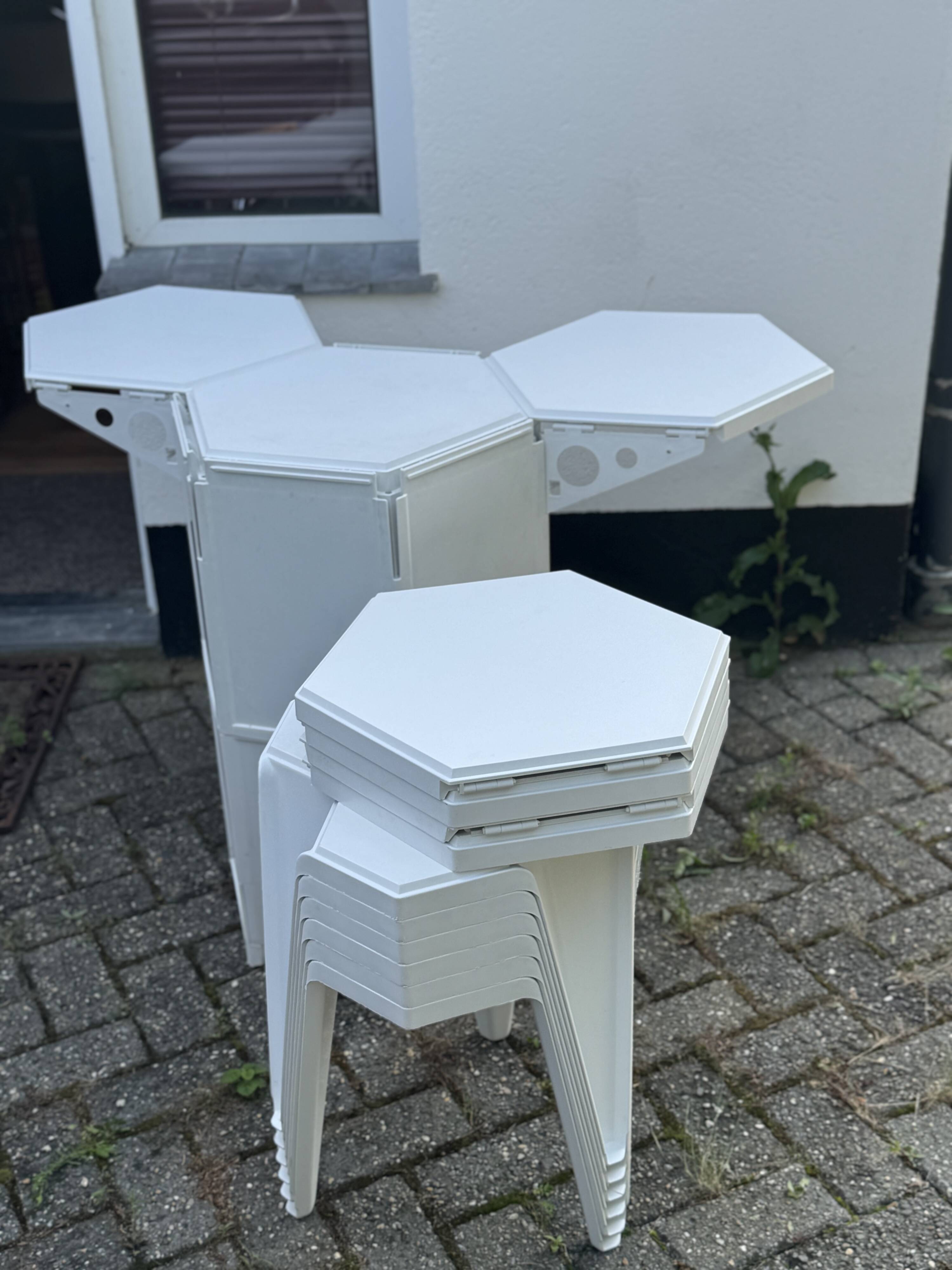 Table et chaises convertibles Jasp Hexagon par Mensa