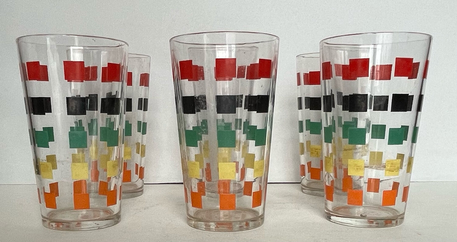 Set of 6 vintage glasses