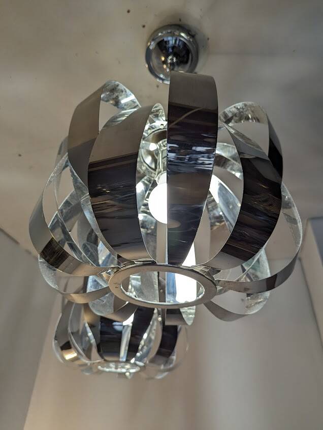 Pair of ERRZS model pendant lights by SEYLUMIERE.