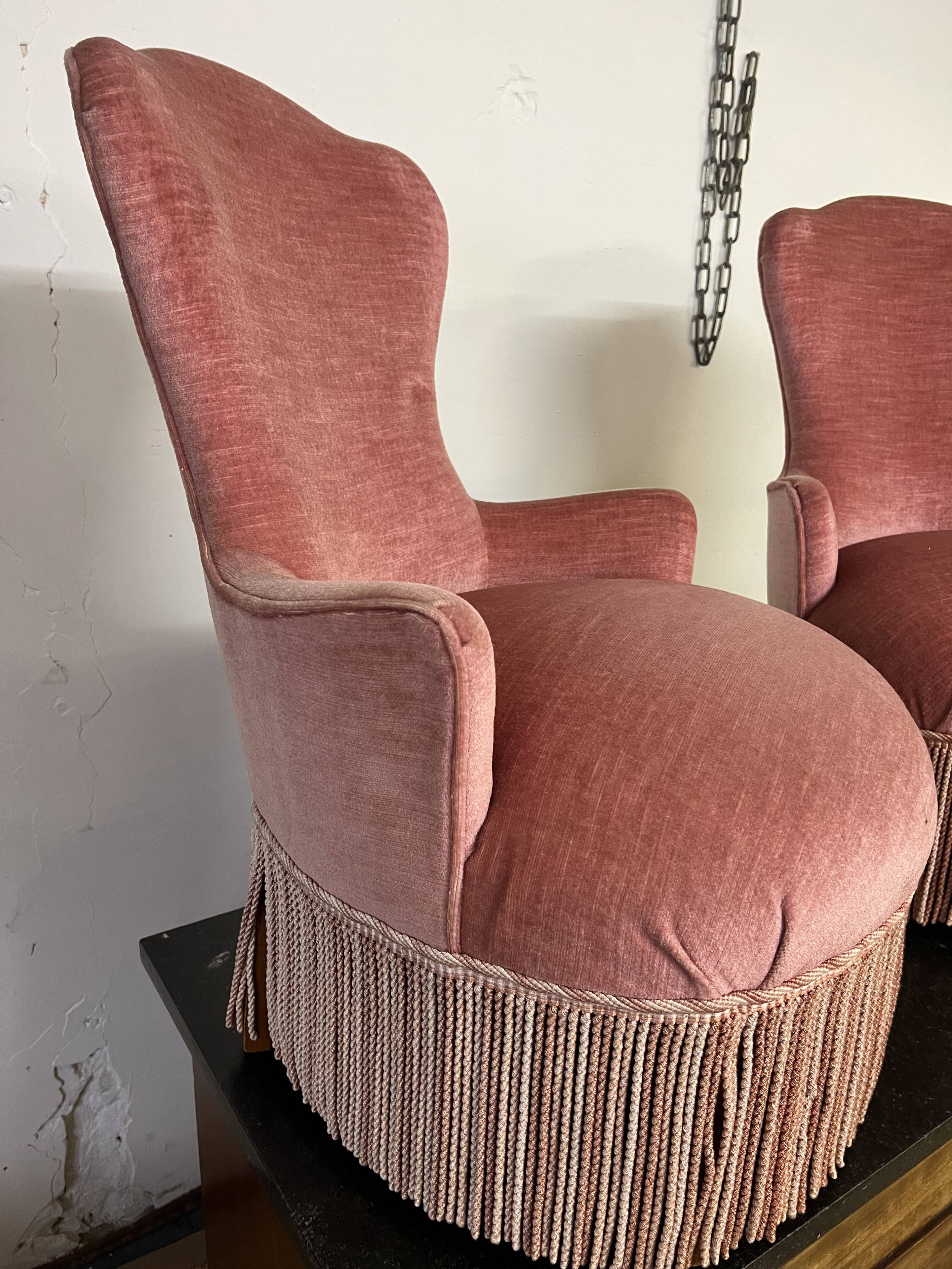 Paire de fauteuils crapaud rose poudré
