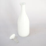 Flacon verre doublé opaline