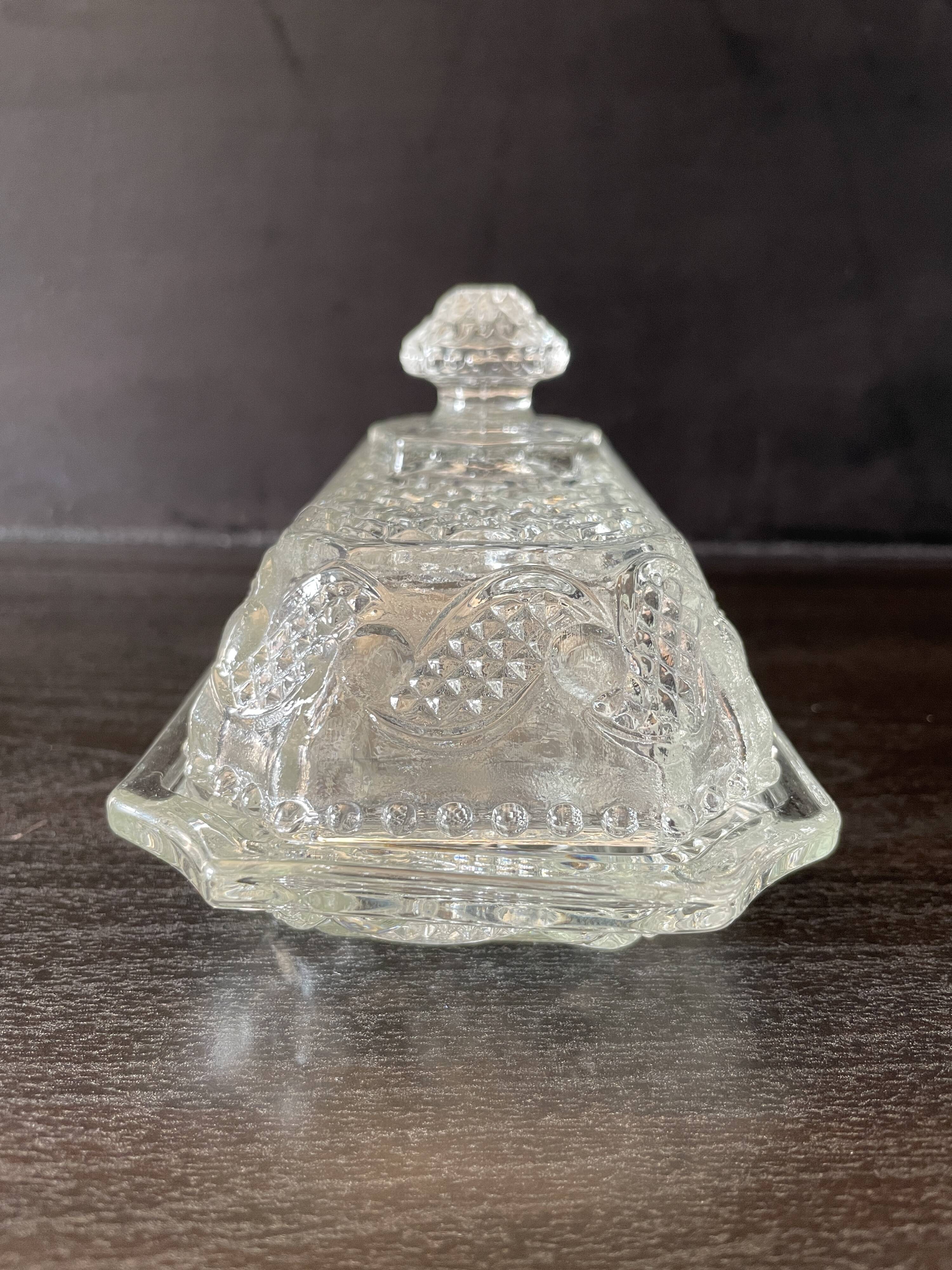 Avon soap dish (1980, United States)