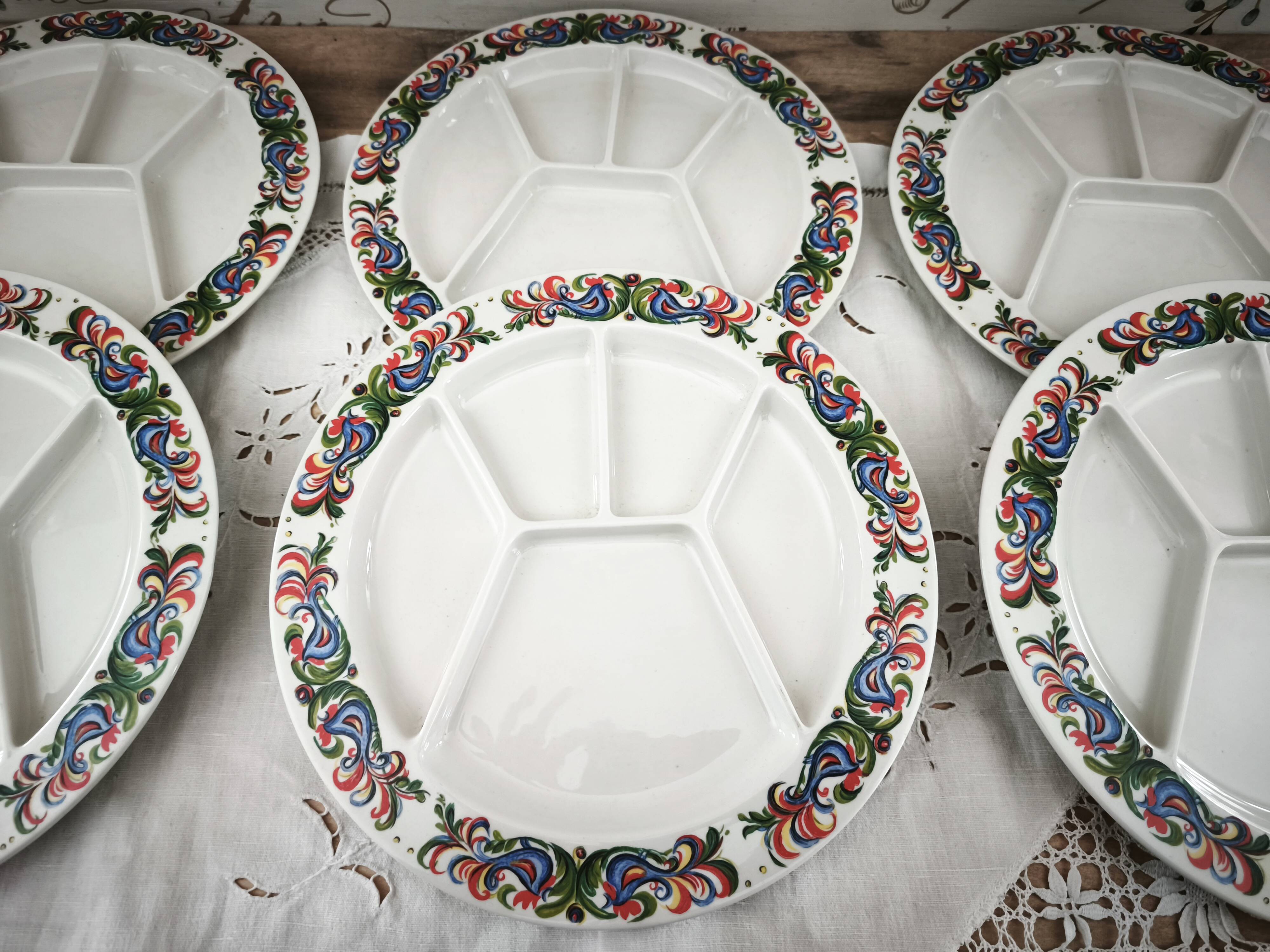 Set of 6 Villeroy & Boch Acapulco style fondue plates